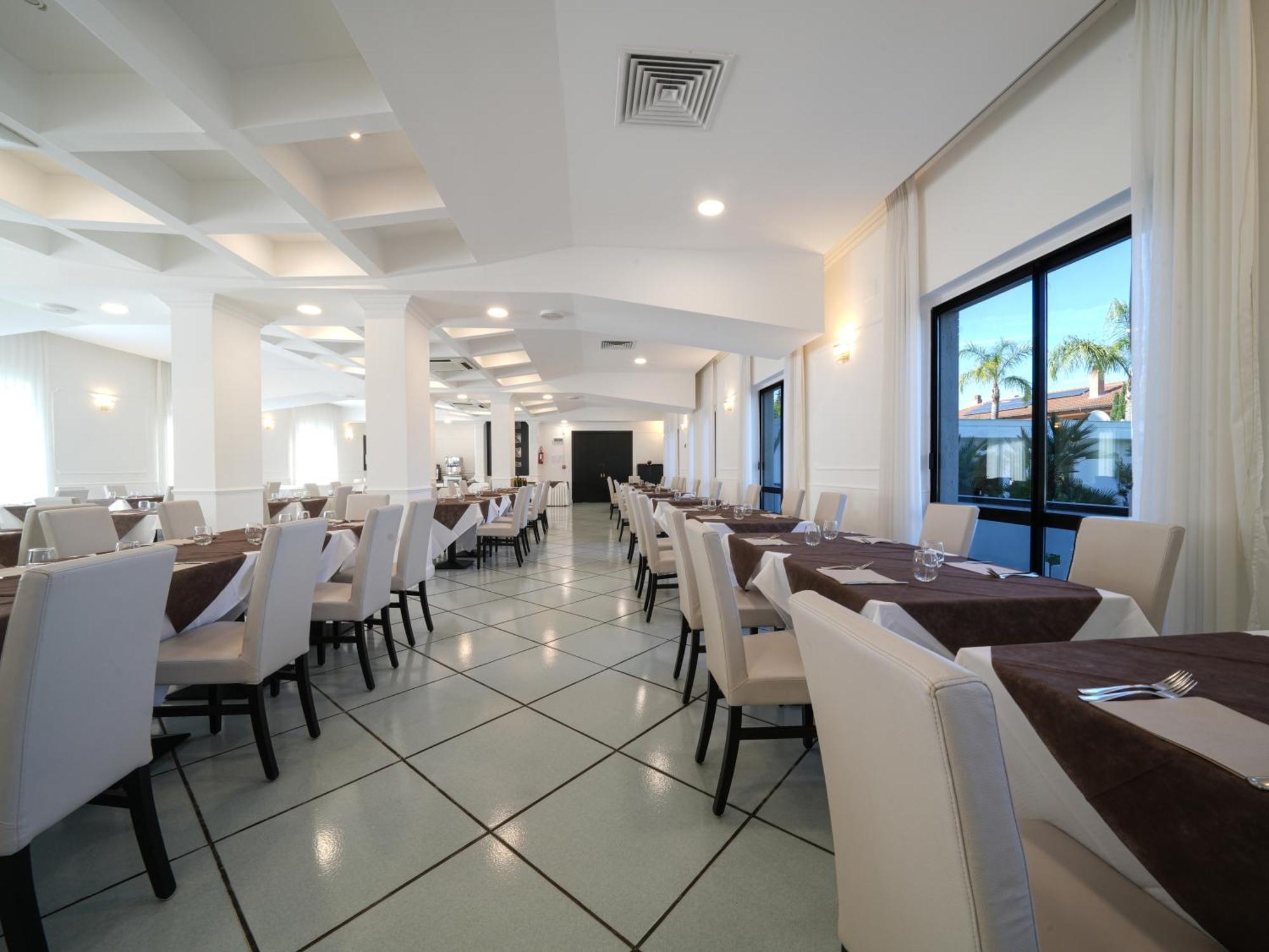 Hotel Club Clorinda Nuova Gestione 2024 Paestum Exterior photo